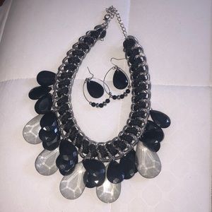 Black silver necklace with matching earrings